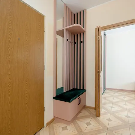 Apartament Wyjatkowy Z Parkingiem Blisko Morza By Renters Kołobrzeg