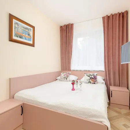 Apartment Wyjatkowy Z Parkingiem Blisko Morza By Renters