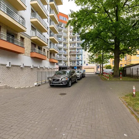 Wyjatkowy Z Parkingiem Blisko Morza By Renters Kolberg